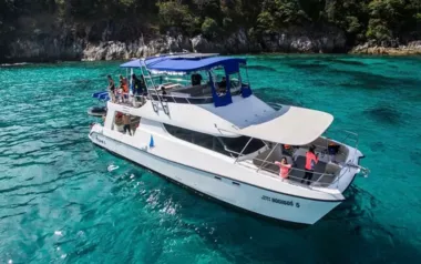 Azure 5 by Xinlong Yachts – Private Power Catamaran Charter in Thailand