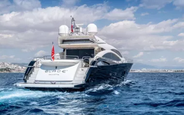 Blade 6 by Sunseeker – Private Motor Yacht Charter in Athens