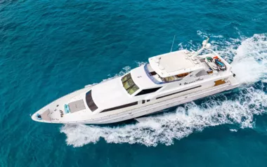 Brandi Wine by Hargrave – Private Motor Yacht Charter in Freeport