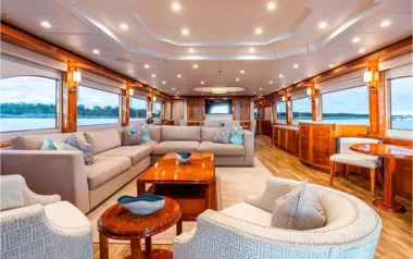 Brandi Wine by Hargrave – Private Motor Yacht Charter in Freeport