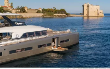 Double Seven by Lagoon – Private Power Catamaran Charter in Belize
