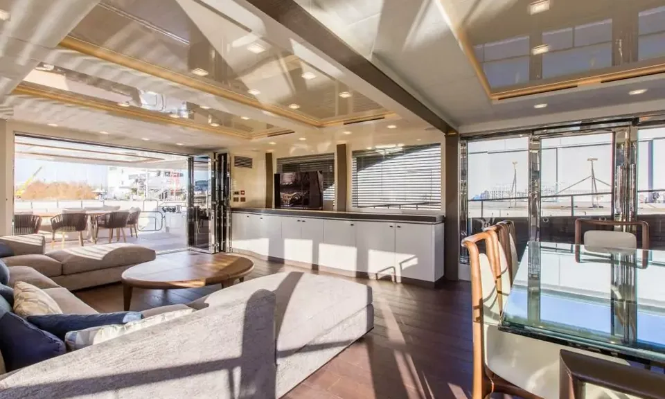 Esmeralda of the Seas, 2018 Monte Carlo Yachts, photo 9