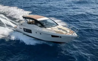Fellon by Cranchi – Private Power Boat Charter in Rijeka