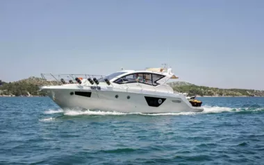 Fellon by Cranchi – Private Power Boat Charter in Rijeka