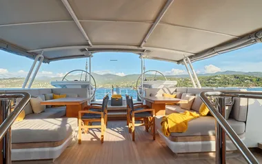 Guillemot by Vitters – Private Motor Sailer Charter in Grenada