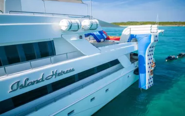 Island Heiress by Cheoy Lee – Private Superyacht Charter in St Vincent