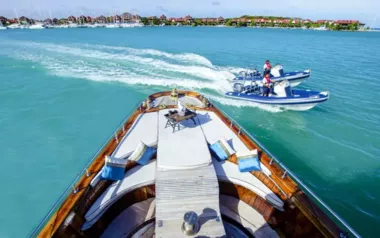 Kalizma by Ramage & Ferguson – Private Superyacht Charter in Male