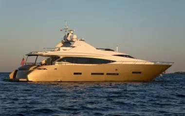 Keros Island von FX Yachts – privater Motoryacht Charter in Türkische Riviera