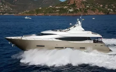 Keros Island von FX Yachts – privater Motoryacht Charter in Türkische Riviera