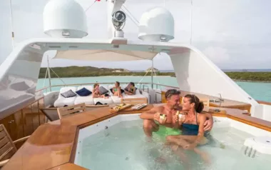 Lady J by Palmer Johnson – Private Superyacht Charter in Guadeloupe