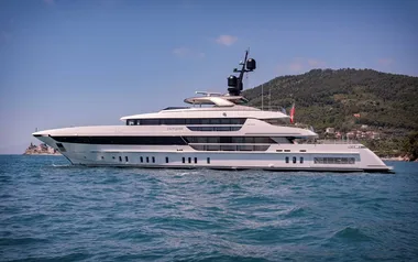 Lady Lena by Sanlorenzo – Private Superyacht Charter in Fethiye