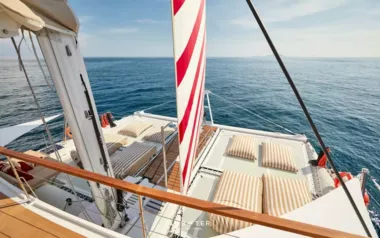 Lobster by Custom Made – Private Luxury Catamaran Charter in Thailand