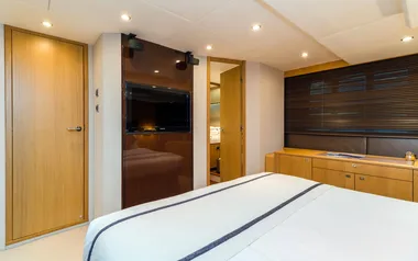 Lumba Lumba by Princess – Private Motor Yacht Charter in Koh Samui