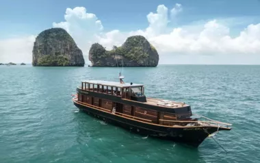 Maha Bhetra by Rattanachai – Private Motor Yacht Charter in Phuket