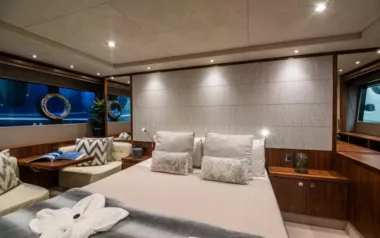 Mamy by Sunseeker – Private Motor Yacht Charter in Malta