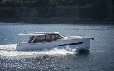 Mar by Greenline Yachts – Private Power Boat Charter in Zadar