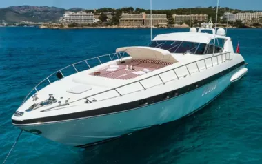 Minu Luisa by Mangusta – Private Motor Yacht Charter in Menorca