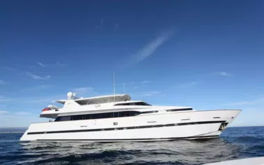 Moondance by Azimut – Private Motor Yacht Charter in Sardinia