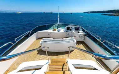 New Star by Benetti – Private Motor Yacht Charter in St Tropez