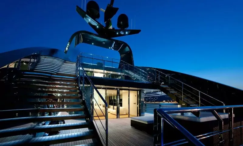 Ocean Emerald image 6