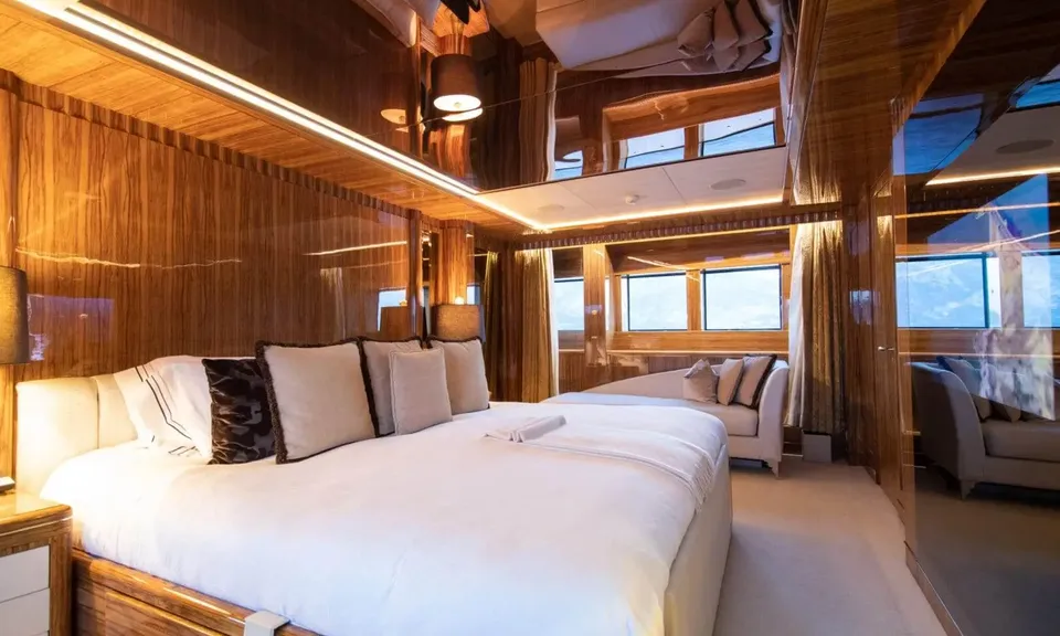 Okko, 2013 Mondomarine Custom 41m, photo 11