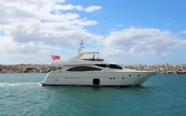 Onyx by Ferretti – Private Motor Yacht Charter in the Cayman Islands