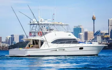 Pisces by Riviera – Private Motor Yacht Charter in Sydney