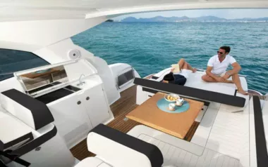 Pozzuoli by Jeanneau – Private Power Boat Charter in Positano