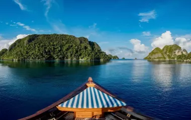 Rascal by Konjo Boat Builders – Private Motor Yacht Charter in Komodo