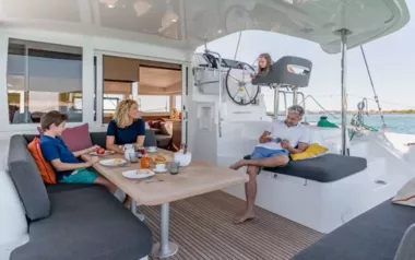 Grande by Lagoon – Private Sailing Catamaran Charter in Tahiti