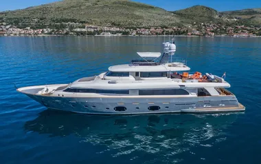 Seventh Sense by Ferretti – Private Motor Yacht Charter in Zadar