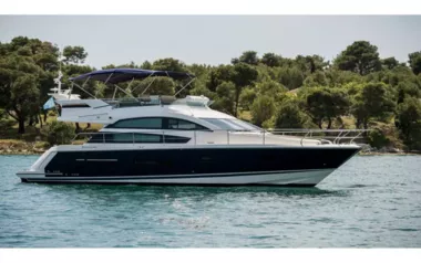 Splendid by Fairline – Private Power Boat Charter in Greece