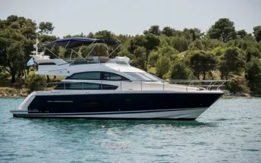 Splendid by Fairline – Private Power Boat Charter in Greece