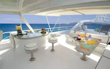 Suite Life by Tarrab Yachts – Private Motor Yacht Charter in St Thomas