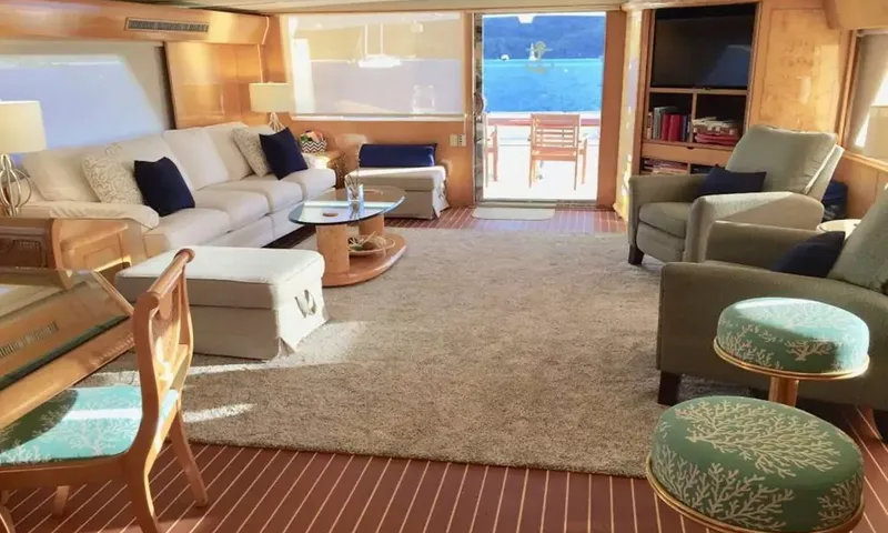 Suite Life image 7