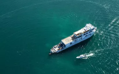Suri by Halter Marine – Private Superyacht Charter in Santa Catalina