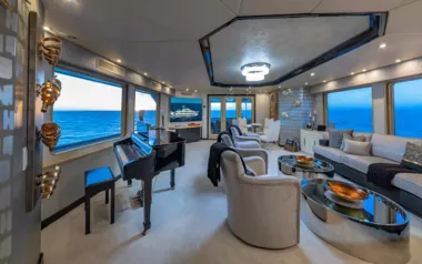 Sweet Escape by Christensen – Private Superyacht Charter in Guadeloupe