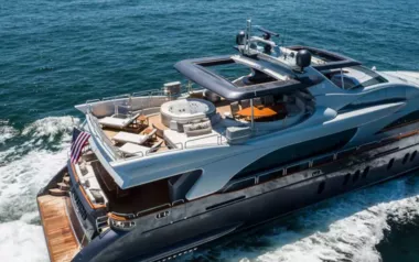 Tail Lights by Azimut – Private Motor Yacht Charter in St Thomas