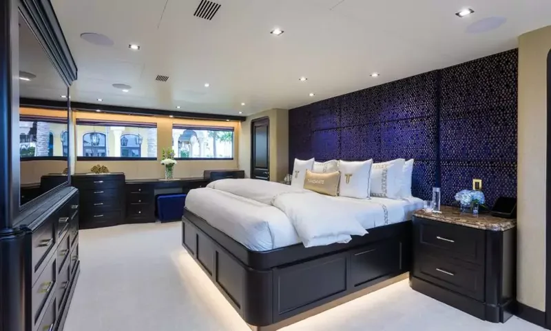 Tanzanite image 23