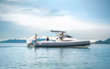 Tiger Lilly by Nuova Jolly – Private Power Boat Charter in Thailand