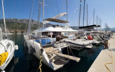 Twin by Lagoon – Private Sailing Catamaran Charter in Greece