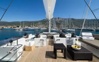 Twin by Lagoon – Private Sailing Catamaran Charter in Greece