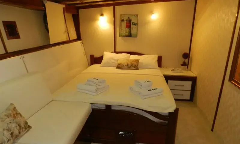 White image 15