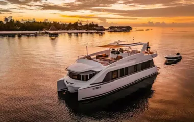 Over Reef by Overblue – Private Motor Yacht Charter in Male
