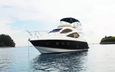 Manhattan by Sunseeker – Private Motor Yacht Charter in Malaysia