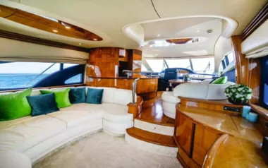 Lucky Star by Azimut – Private Motor Yacht Charter in Bahrain