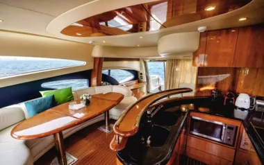 Lucky Star by Azimut – Private Motor Yacht Charter in Bahrain