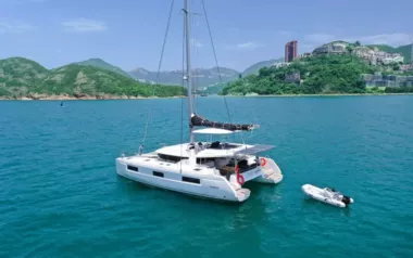 Mando by Lagoon – Private Sailing Catamaran Charter in Aberdeen