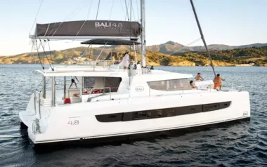 Happy Fifty by Bali Catamarans – Private Sailing Catamaran Charter in Aberdeen