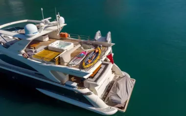 Amazing Grace by Azimut – Private Motor Yacht Charter in Hong Kong